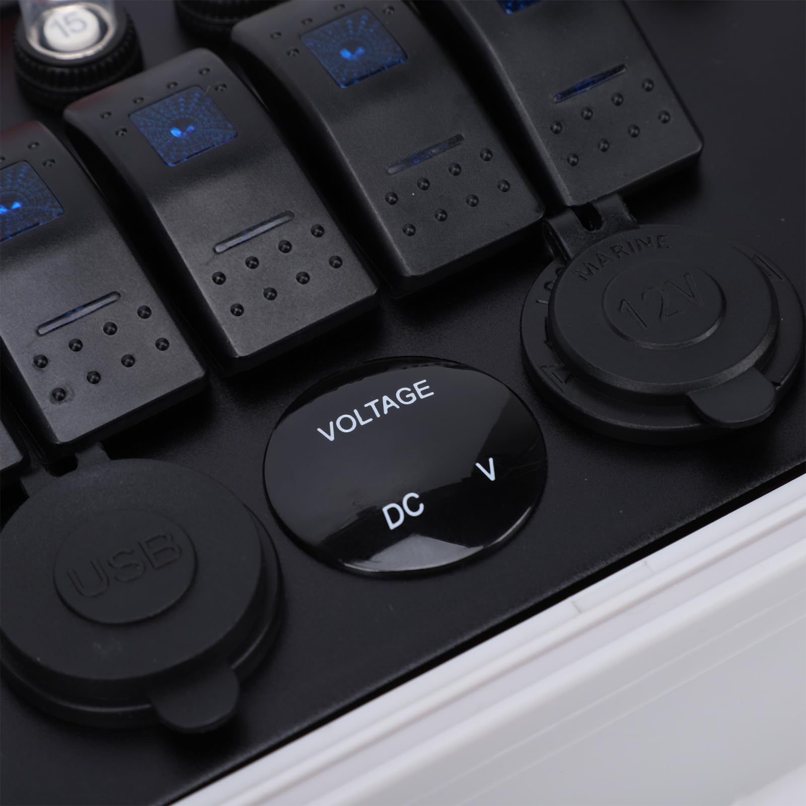 Wodoodporna Skrzynka Przełączników Kołyskowych, 5-krotny Morski Panel Przełączników Kołyskowych z Woltomierzem, Podwójna ładowarka USB, Gniazdo Zapalniczki, do Samochodu