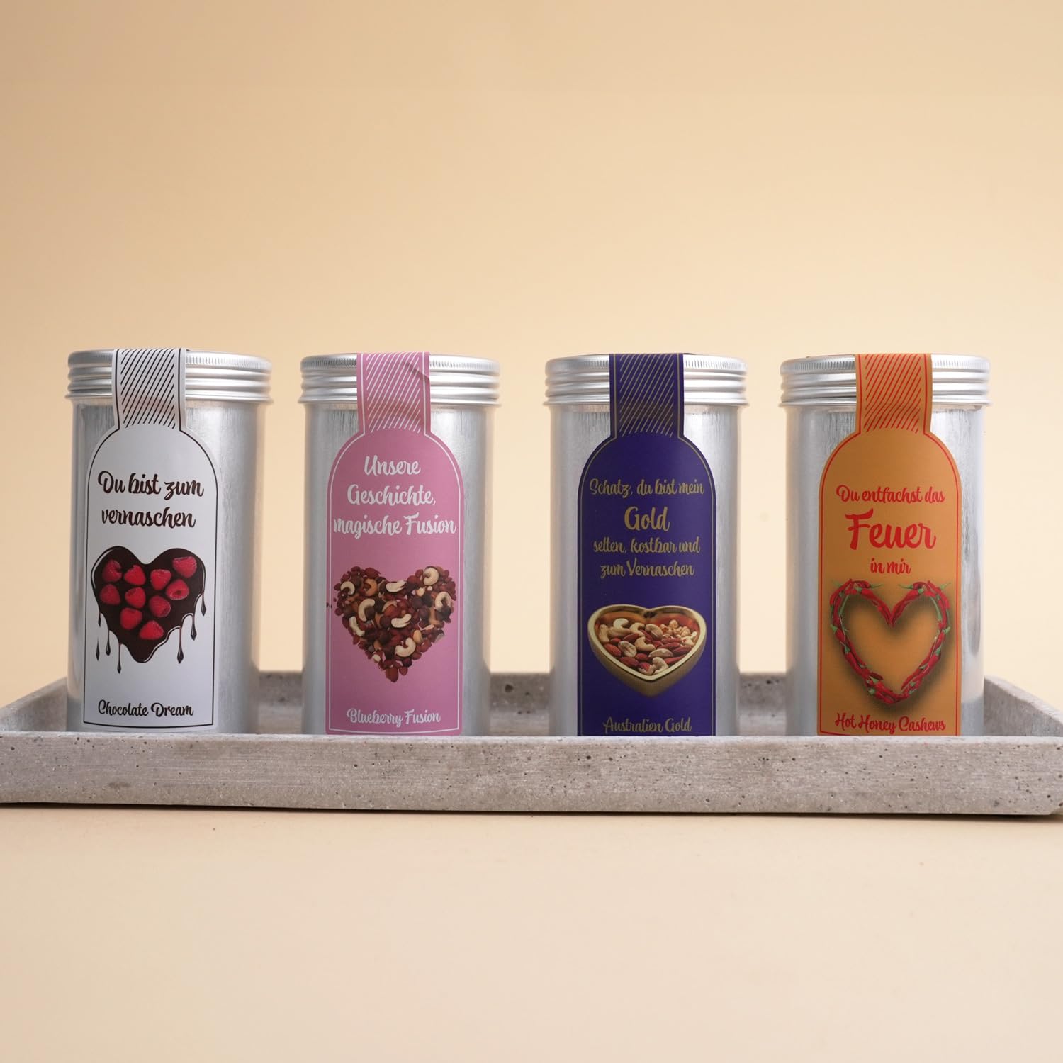 KERNenergie Nuss Geschenk Set – Geschenkidee für Paare – Valentinstag - Geschenke für Männer und für Frauen – 4 Nuss- und Schokoladen Snacks – 4x90g