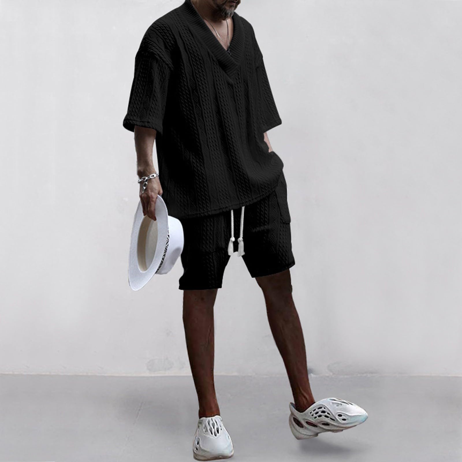 Generisch Traje de dos piezas para hombre de color sólido de media manga camisetas y pantalones conjunto deportivo traje adolescente traje de verano holgado traje de playa traje casual 2024 suéter con