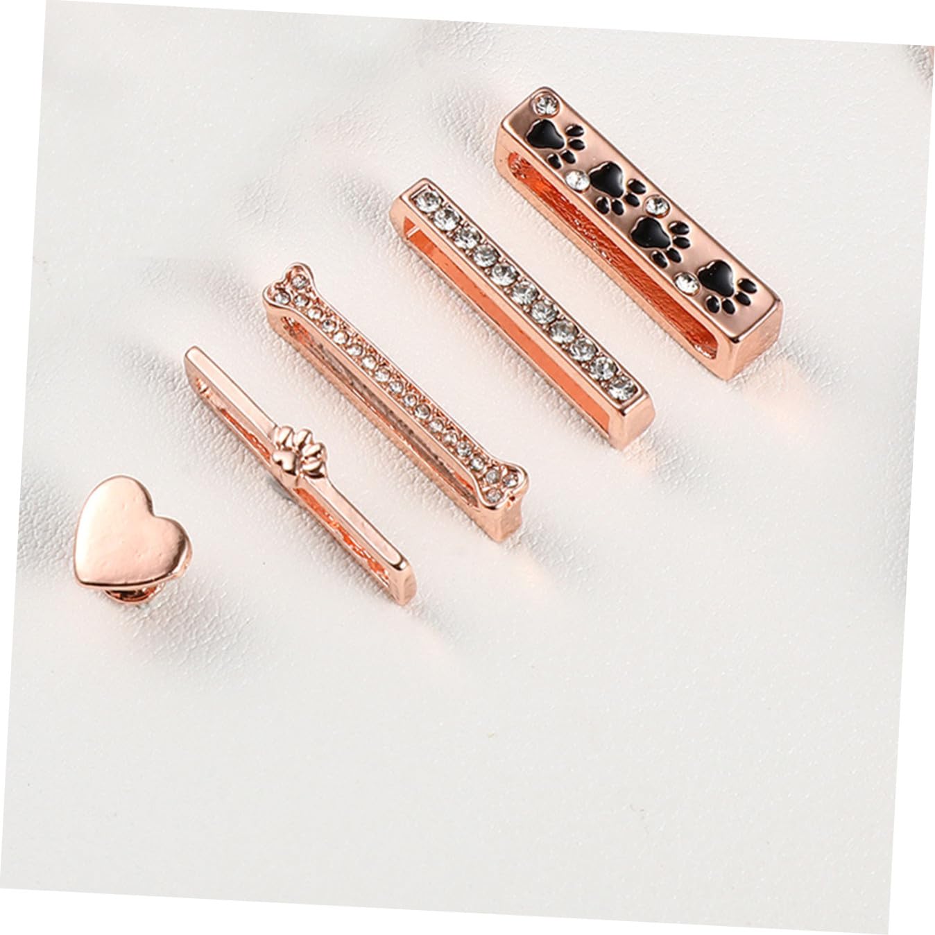 POPETPOP Lot de 10 Breloques Décoratives Rose Gold pour Bracelet de Montre Connectée, Accessoires Anneaux pour Bracelets Compatibles Silicone, Clous Décoratifs Strass, Présent Personnalisé
