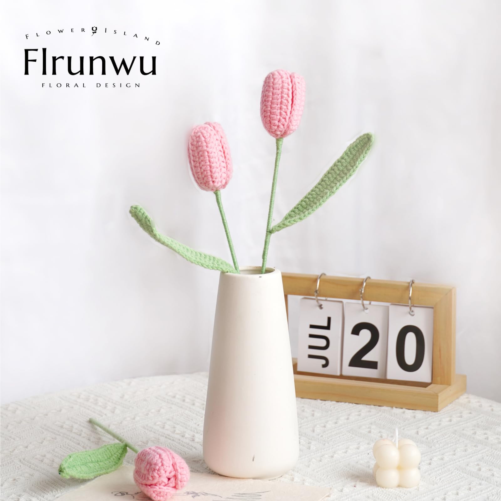 Portachiavi o accessorio zaino tulipano e fiore all' uncinetto - B