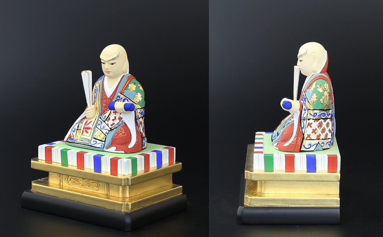 【月末セール・新品】 三宝尊付き日蓮聖人　彩色　紅檀　総高さ約22.5㎝　日蓮 日蓮上人／木製桧彩色1.5寸