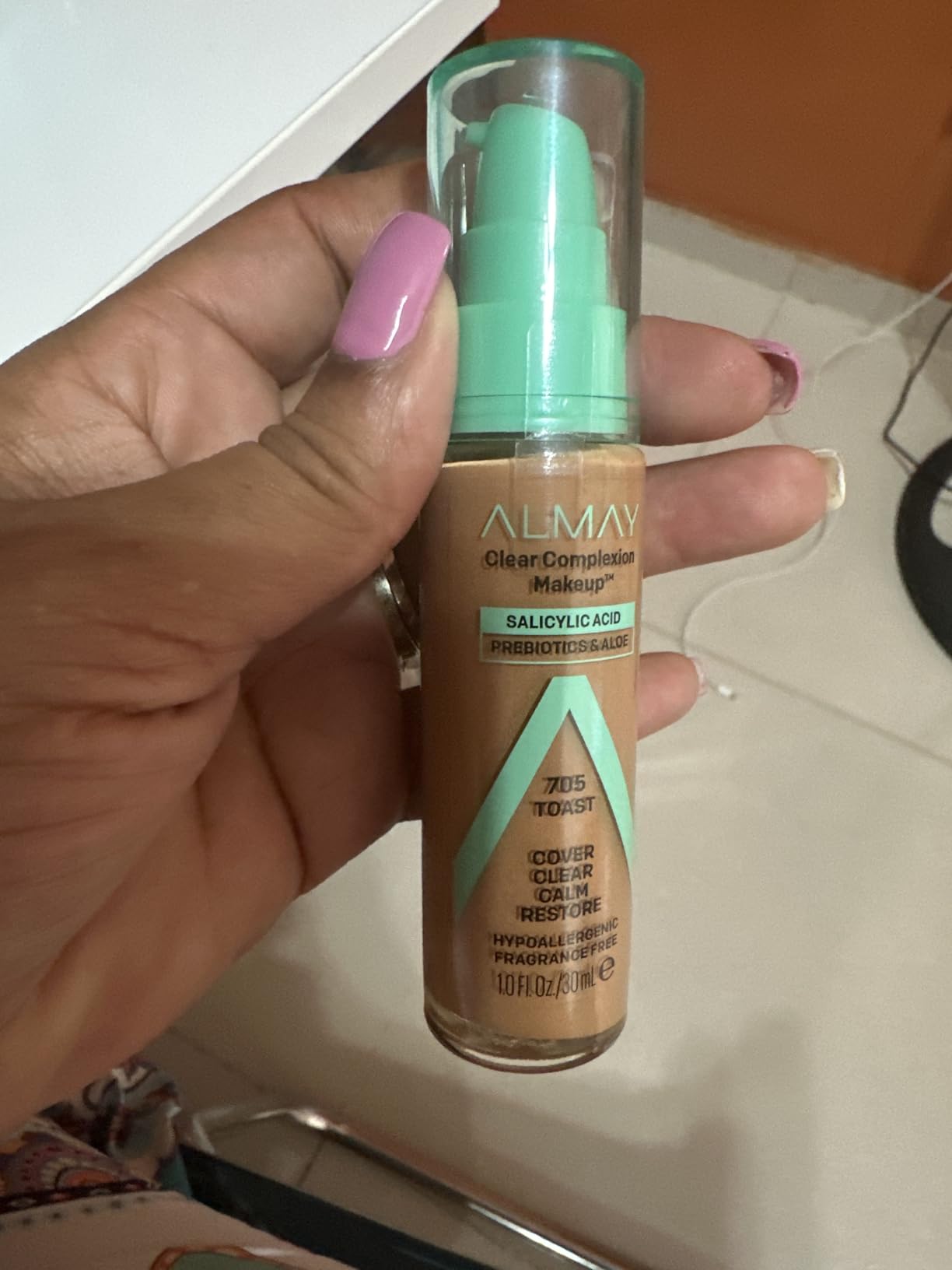 Almay Clear Complexion Acne Foundation Makeup with Salicylic Acid, Medium Coverage, Soft Matte Finish, Hypoallergenic, Cruelty- & Fragrance-Free, Dermatologist Tested, 100 Ivory, 1 fl oz