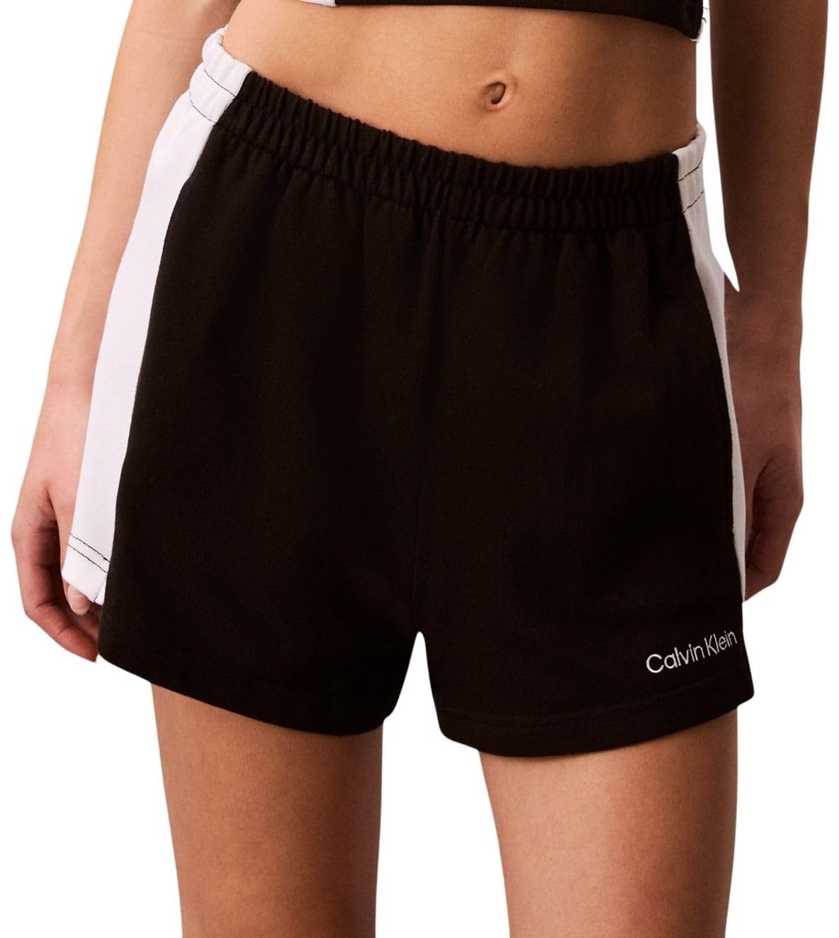 Mode von Calvin Klein & Tommy Hilfiger