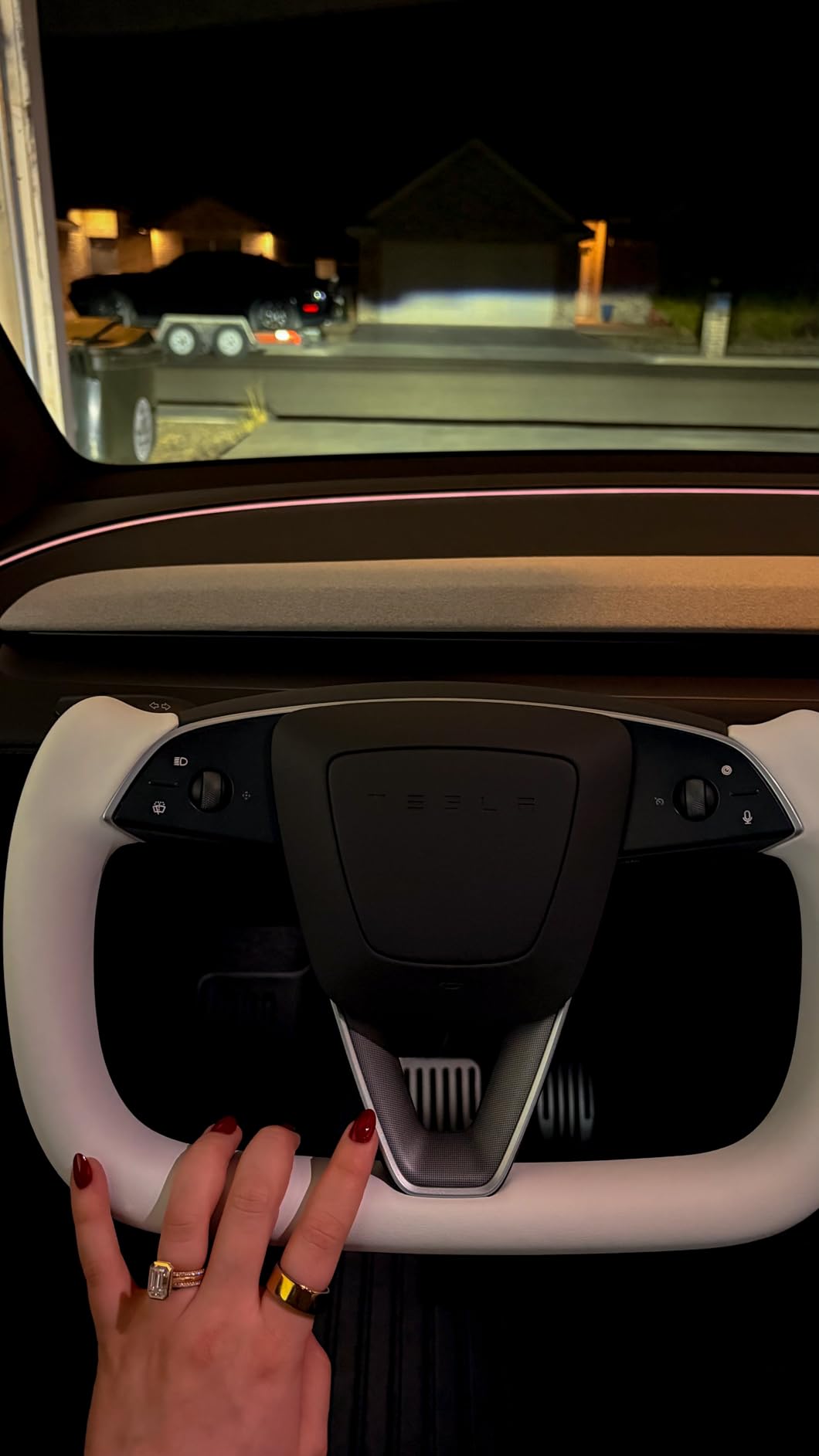 Tesla Model Y Juniper Yoke Steering Wheel | Refreshed Nappa Leather Heated | Ergonomic Design (2026+)
