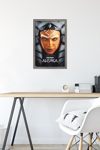Miniatura 6 de Trends International Star Wars Ahsoka - Póster de pared de una hoja, 14.72 x 22.37 pulgadas, versión enmarcada de madera de granero