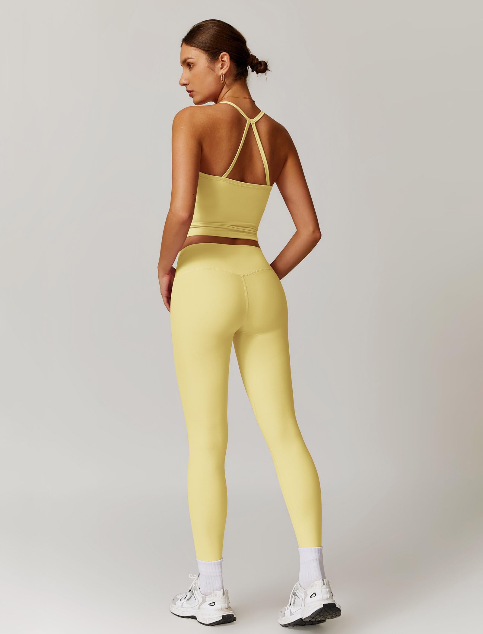 IDOPIP Sportanzug Zweiteiler Damen für Fitness: Neckholder Sommer Outfits mit Polster und hohe Taile Leggings - Gym Set mit Riemenrücken für Yoga, Pilates und Workout