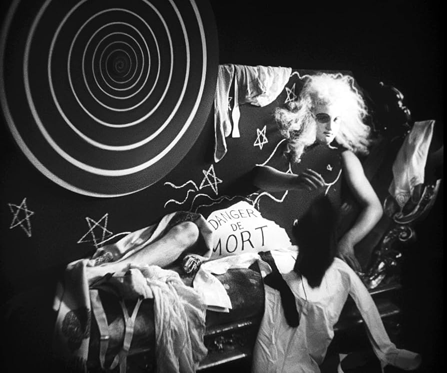 Amazon.co.jp: 詩人の血 4Kレストア版 [DVD] : ジャン・コクトー