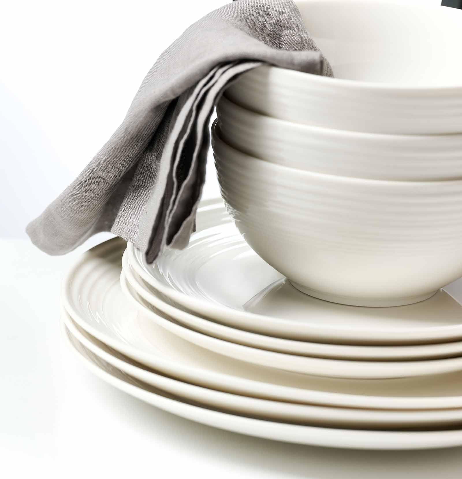 Ritzenhoff & Breker Levi Dessertteller 6er Set, 21 cm, Frühstücksteller mit feinem Rillenrelief, Skandinavisches Design, Porzellan, Weiß
