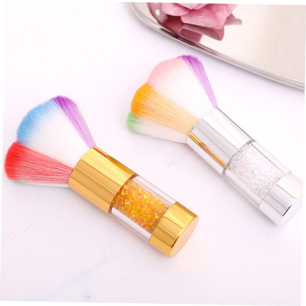 FRCOLOR 4pezzi Pennelli Per Blush Pennelli Per Trucco Multifunzionali e Argento Accessori Cosmetici Per Donne Per Uso Quotidiano e Professionale