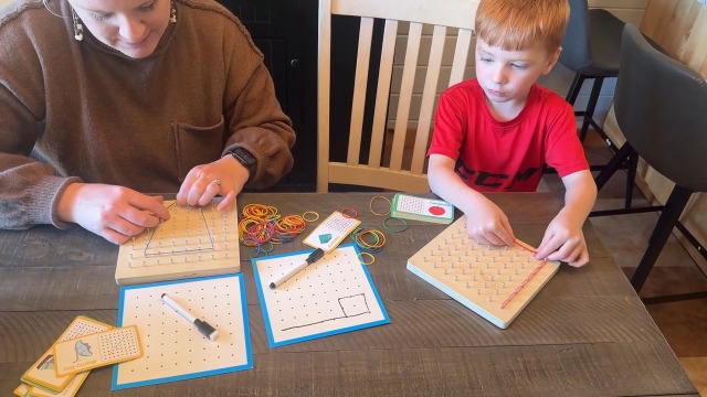 Amazon.com: Zycolo 2Pack Wooden geoboards with Rubber Bands