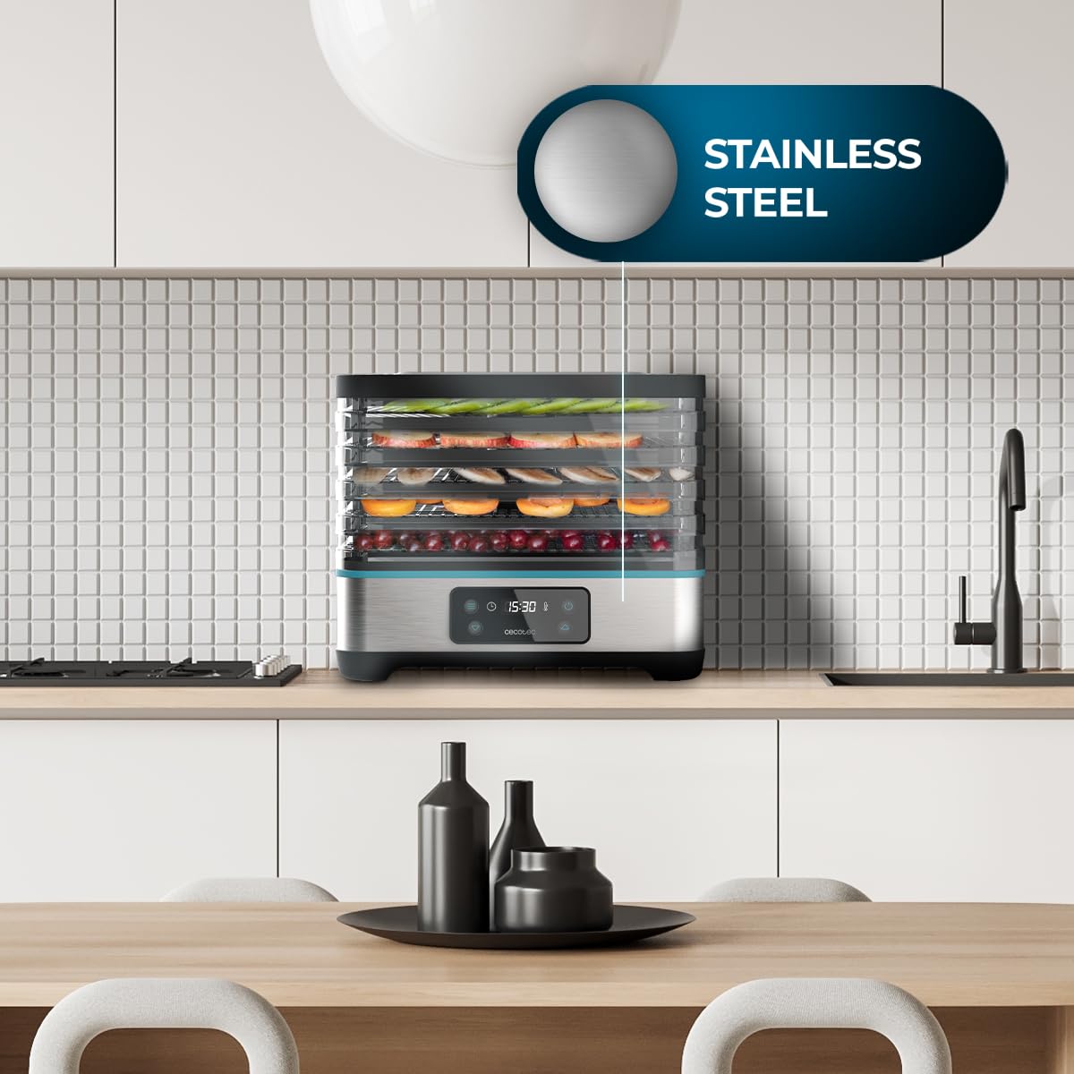 Cecotec Deshidratador de Alimentos VitaDry Pro. 300 W, Deshidratadora de Frutas con 5 Bandejas Altura Regulable, Pantalla Digital, Temporizador 30 min a 48 hs, Temperatura 35º-70º, Inox