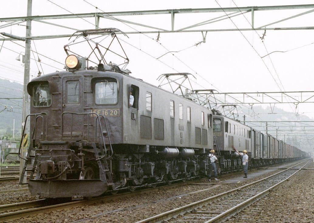 マイクロエース 国鉄 EF16-30 上越 ぶどう色デッキ付き電気機関車