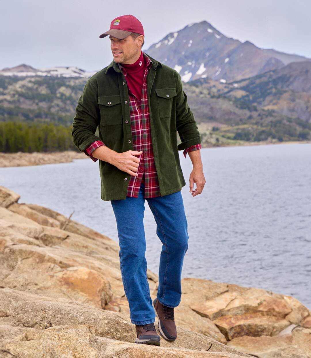 ATLAS FOR MEN - Giacca Camicia Invernale da Uomo in Velluto Verde Scuro - Camicia a Maniche Lunghe da Uomo - Giacca Camicia Calda con 2 Tasche - vestibilità Ampia - Disponibile in Taglie Grandi
