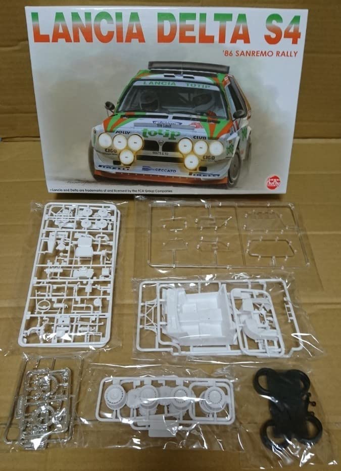 モデラーズ 1/24 LANCIA RALLY 037 DELTA S4 セット モデラーズ 1/24 LANCIA RALLY 037 DELTA S4 セット