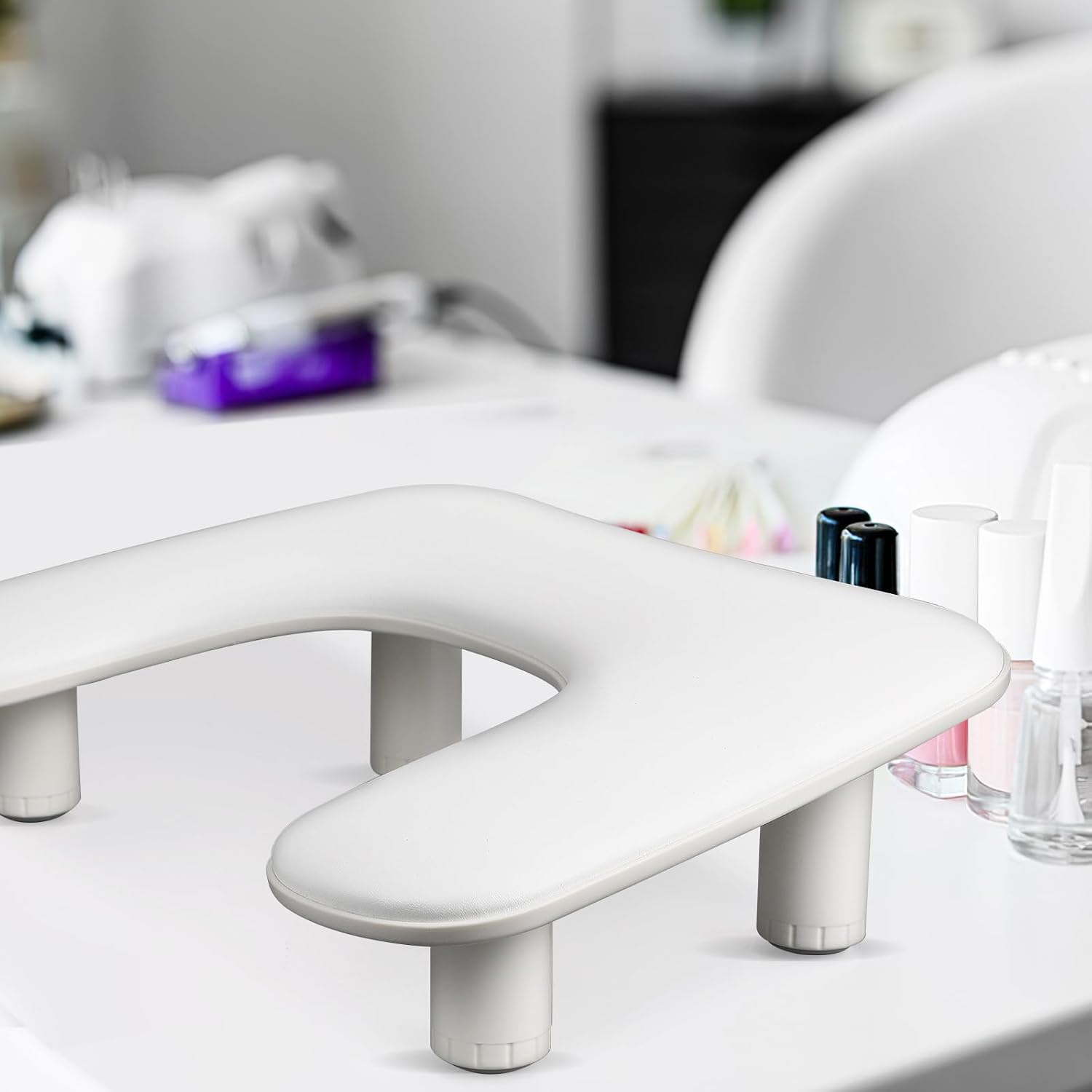 U-shaped Manicure Nail Arm Rest for Salon Use, White Plastic and Pu Material with Versatile Use and Detachable Design, Comfortable Hand Support for Nail Techs