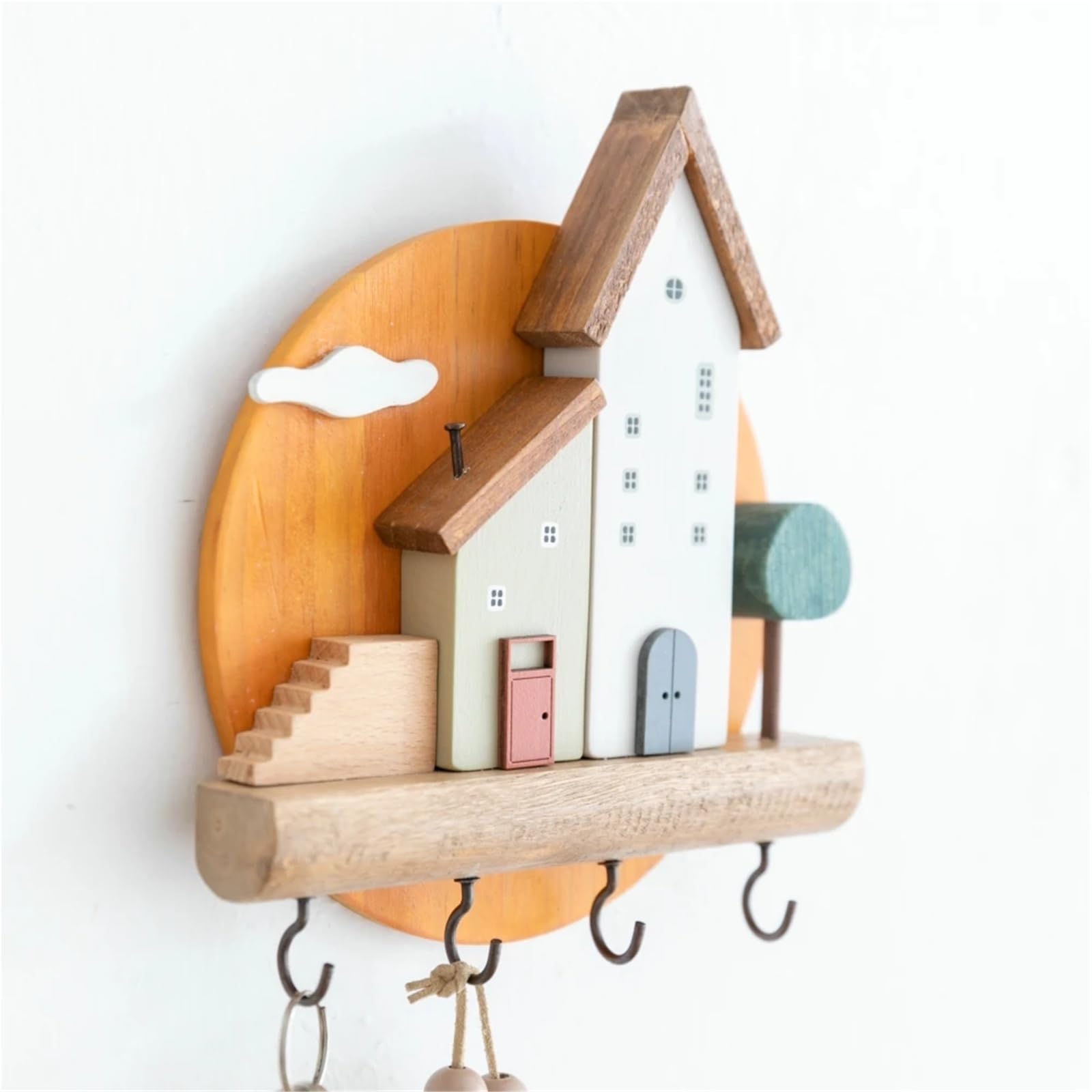 Mensola in legno con ganci for cappelli e asciugamani