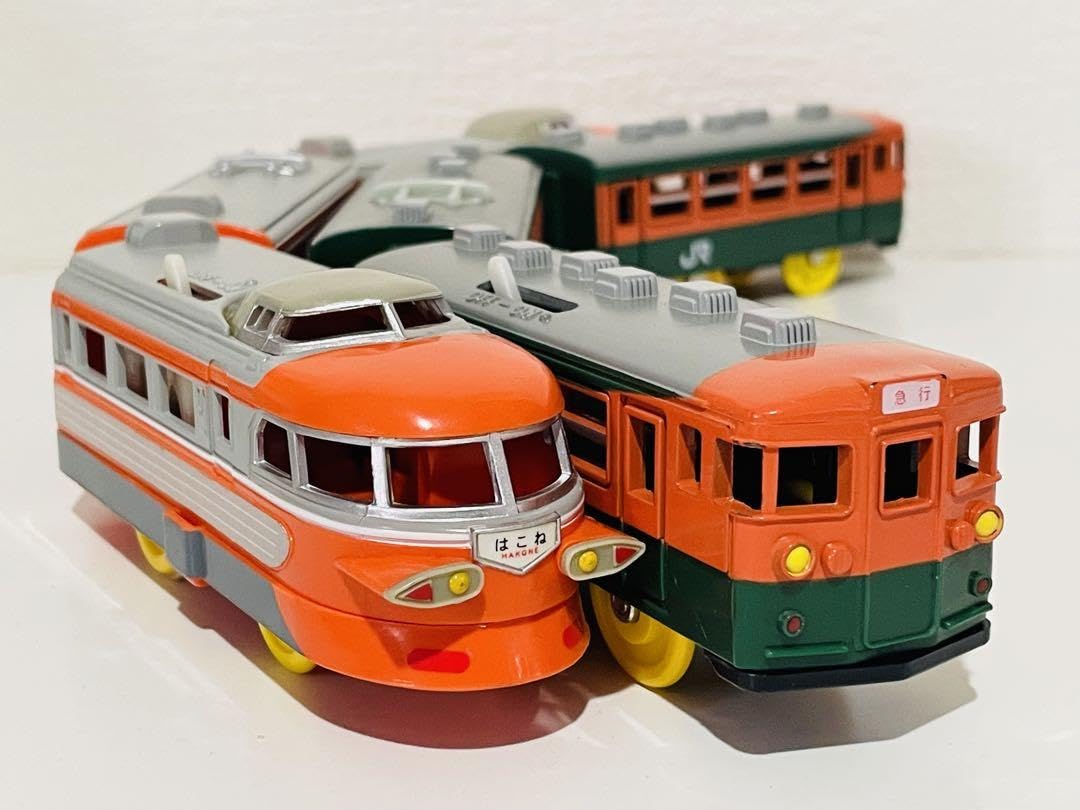 Takara Tomy - プラレール　首都圏優等列車クラシックダブルセット　小田急NSE×東海型急行列車 プラレール首都圏優等列車クラシックダブルセット小田急NSE×東海