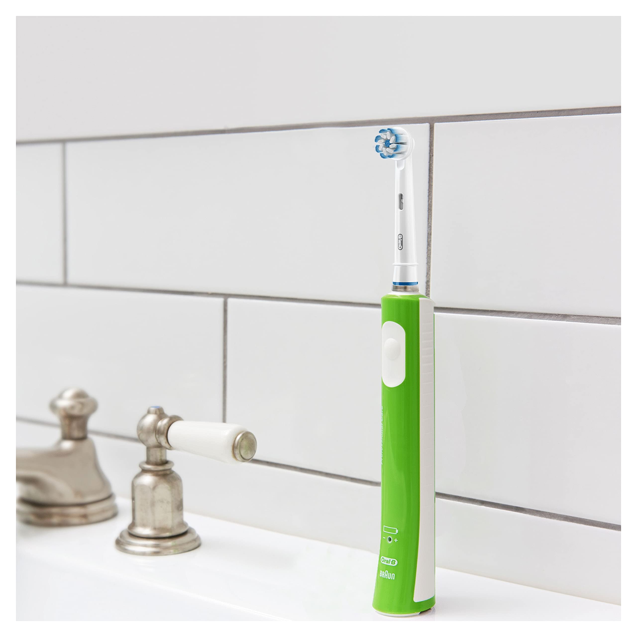 Oral-B Junior Spazzolino Elettrico Ricaricabile Per Bambini Da 6 Anni, Testina, Verde