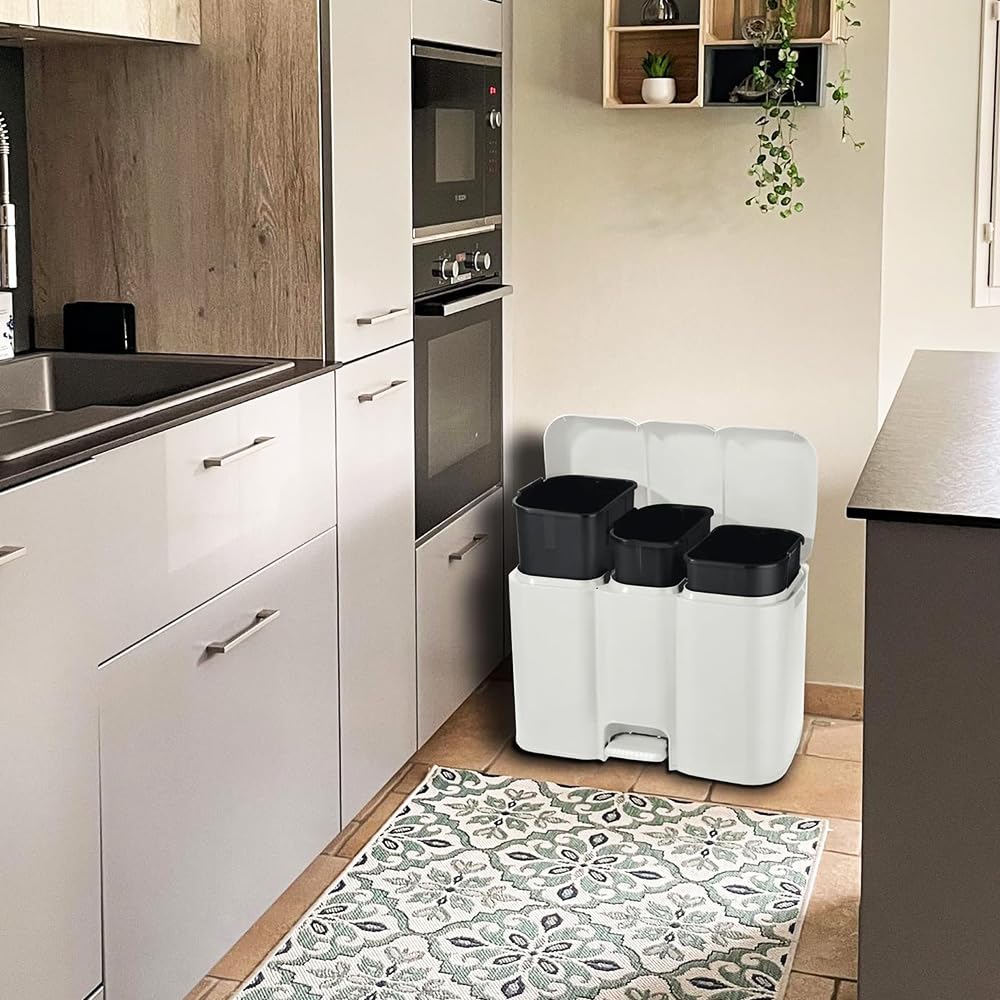 PALUPLUS Pattumiera a 3 Scomparti colore Bianco per Raccolta Differenziata, misura 59x32x42 cm e Capacità 34 Litri, Secchio per Spazzatura con Pedale per Apertura Automatica -1921C