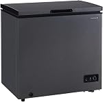 Frigidaire Un congélateur à poitrine profonde, 7 Cu. Ft. Capacité, Granita robuste conception-réglable Thermostat-remorque enduit de vinyle panier-défrouille facile