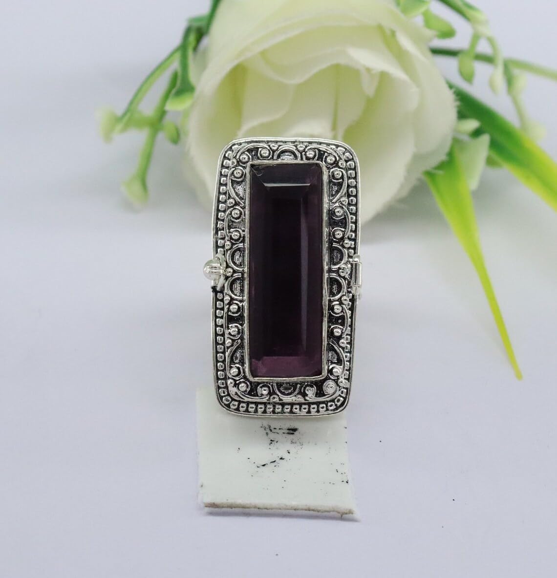 Natural Amethyst Ring, Poison Box Ring, Poisoner Rings, Rectangle Stone, Antique, Vintage Box, Handmade, Secret Pillbox, Faceted Amethyst Jewelry