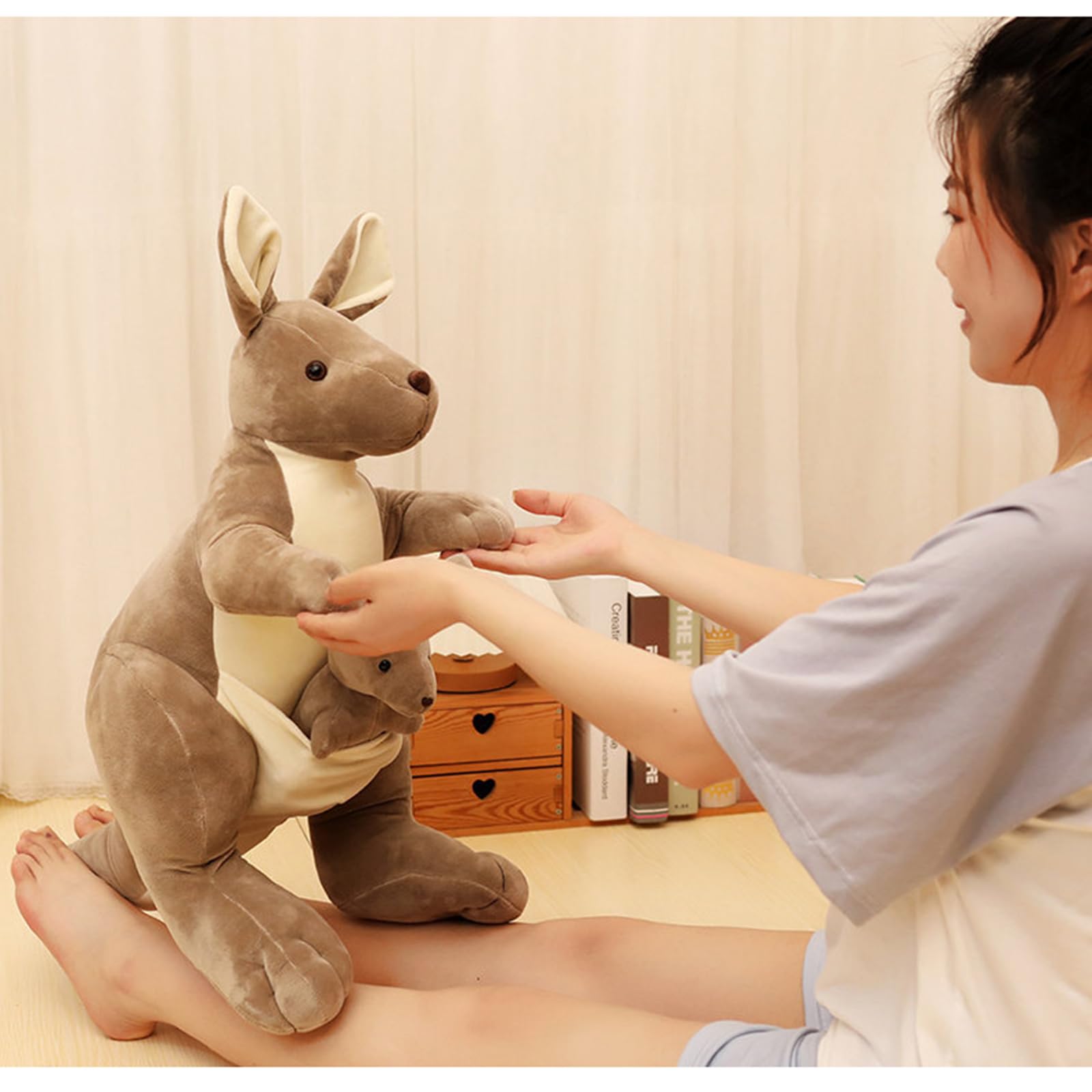 Känguru Plüschtier mit Baby, Niedliches Mutter-Kind Kuscheltier, Weiches Stofftier Känguru, Kreative Tierpuppe, Geschenk für Kinder zum Geburtstag und Weihnachten (27cm)