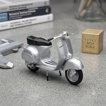 New Ray Vespa 150 GS Silver Metallic 1/12 Diecast Motorcycle Model