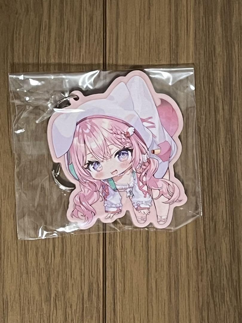 Amazon.co.jp: さしみねこ屋 ももこ 博衣こより C104 アクキー ホロ
