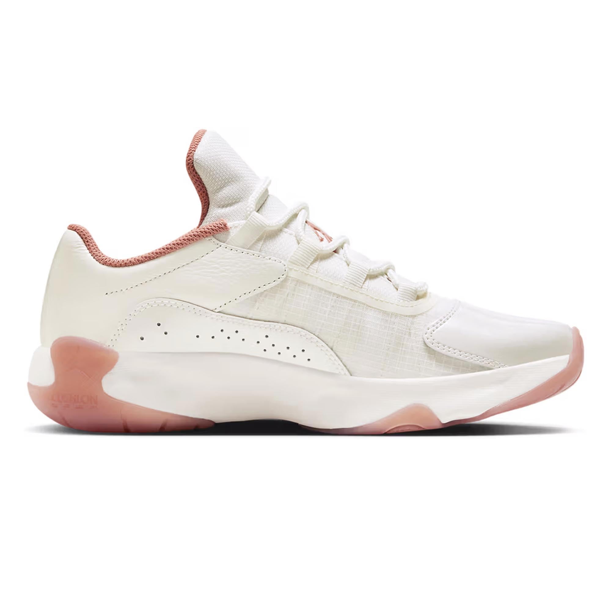 Nike Damskie buty sportowe Air Jordan 11 CMFT Low Sneaker Dv2629, Żagiel/Sky J Pomarańczowy, 7.5