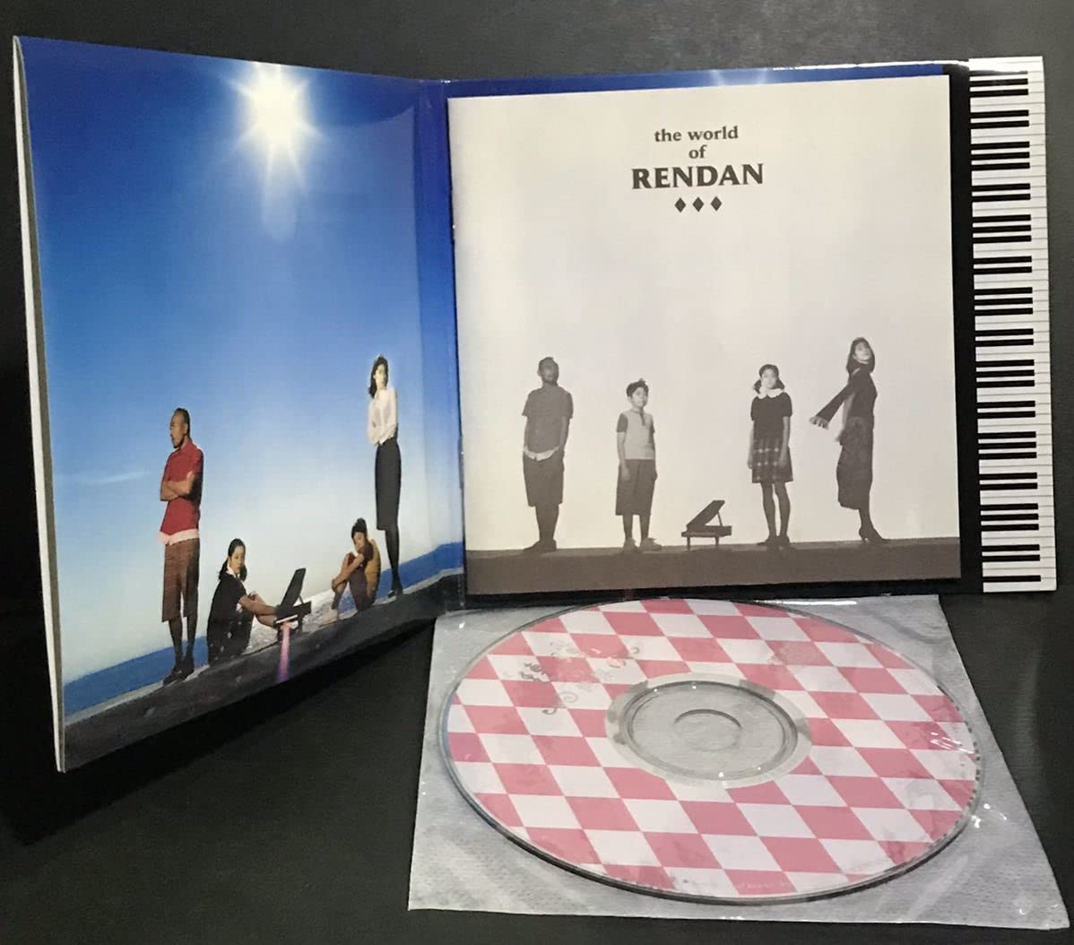 Amazon.co.jp: パンフレット連弾 映画帯付き サウンドトラックCD