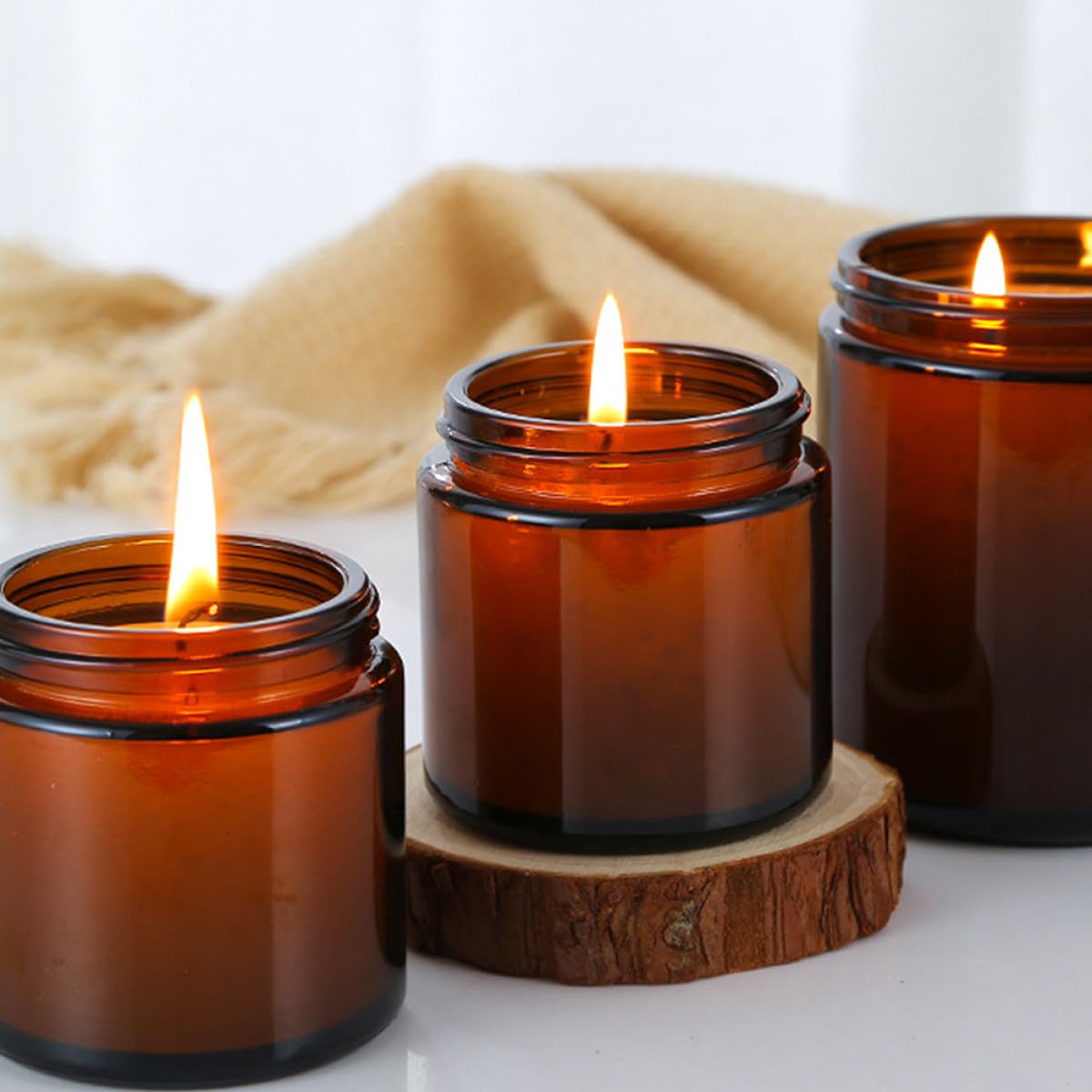 Abaodam Set da 6 Barattoli per Candele in Vetro Marrone da 120g con Coperchi, Contenitori Riempibili per Creazione di Candele e Lavori Artigianali