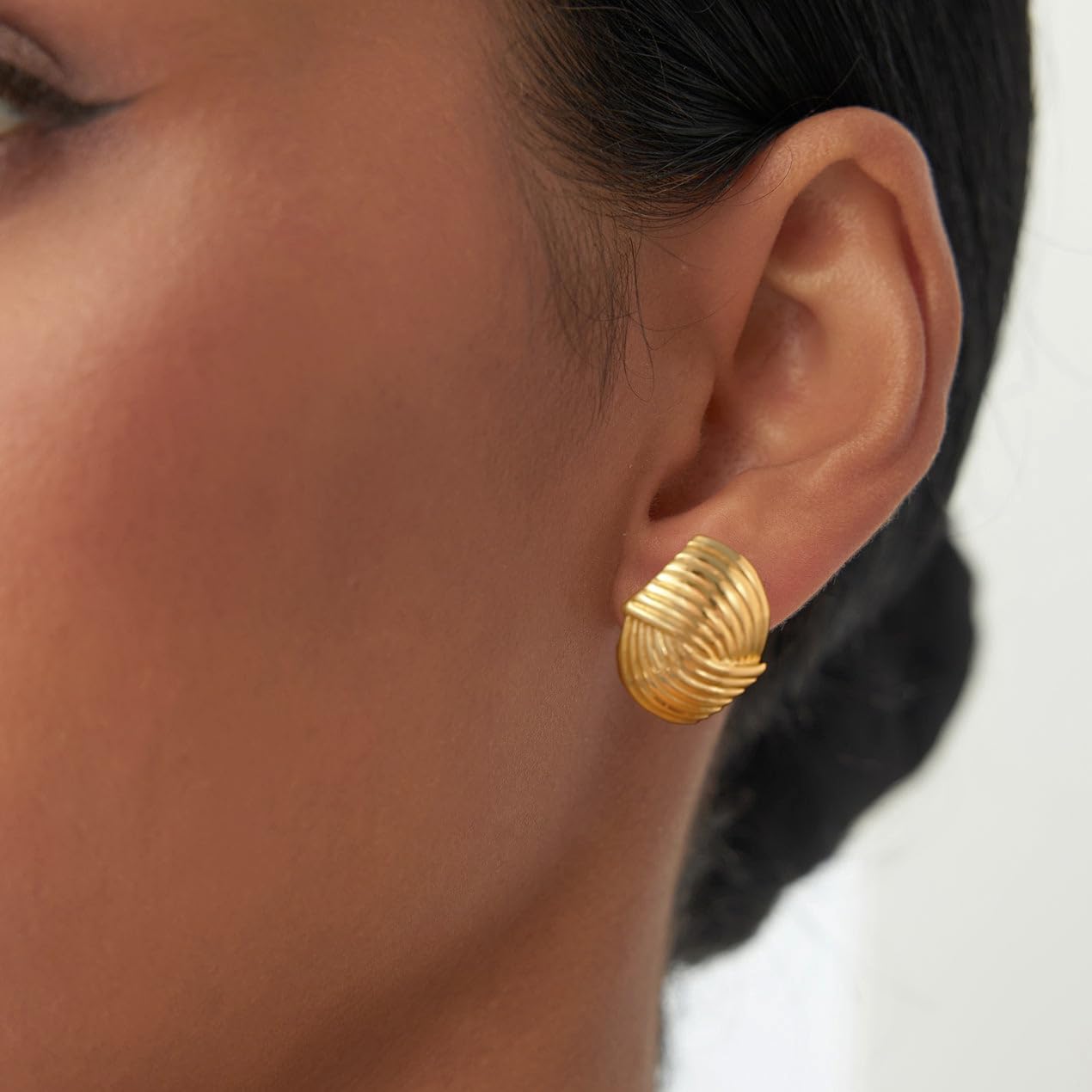 Gold Earrings for Women，Chunky Gold Statement Earrings Dainty 14K Gold Plated Big Chunky Vintage Earring Hypoallergenic Studs Earrings for Women Trendy Jewelry - Image 5