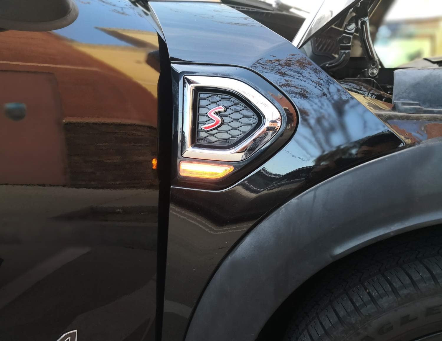 iJDMTOY Smoked Lens Full Amber LED Dynamic Sequential Blink Fender Side Marker Light Compatible With 2017-2024 MINI Cooper F60 Countryman, Replace OEM Clear Sidemarker Lamps