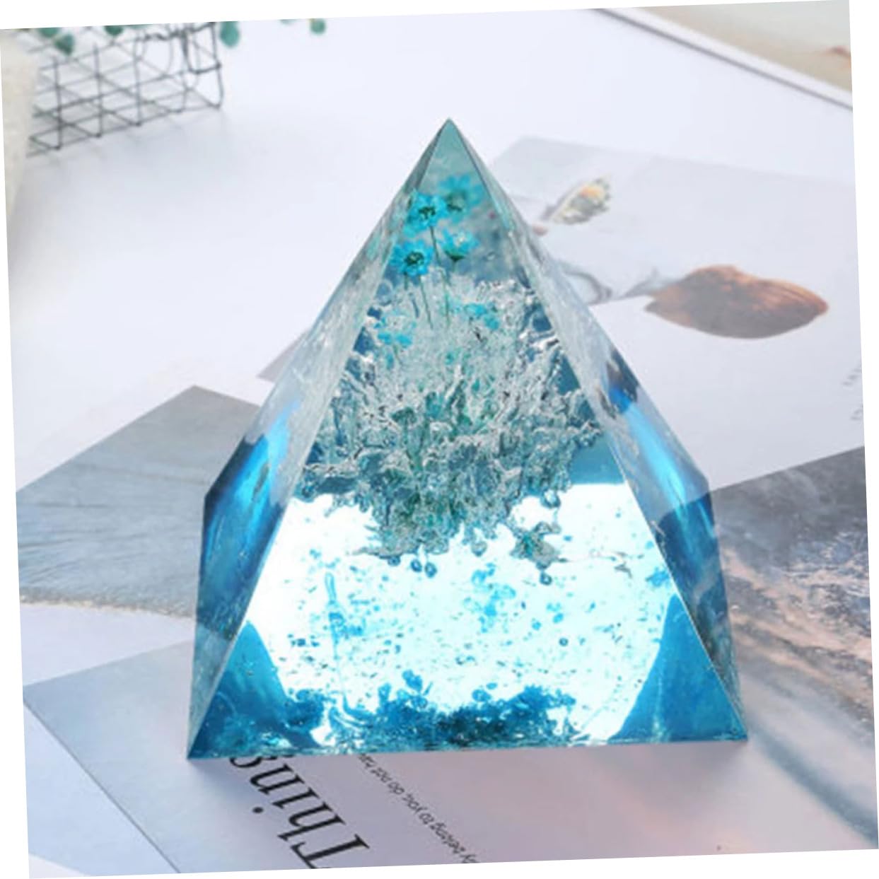 Selbstgemacht Silikonform Pyramide für Tischdekoration und Gießprojekte