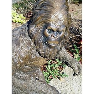 Design Toscano Bigfoot the Yei Indoor/Outdoor Garden Statue Cryptid Sculpture, Large, 28 Inch Tall, Cast Stone Resin, Brown Finish Design Toscano Bigfoot the Yei IndoorOutdoor Garden Statue Cryptid Sculpture Large 28 Inch Tall Cast Stone Resin Brown Finish