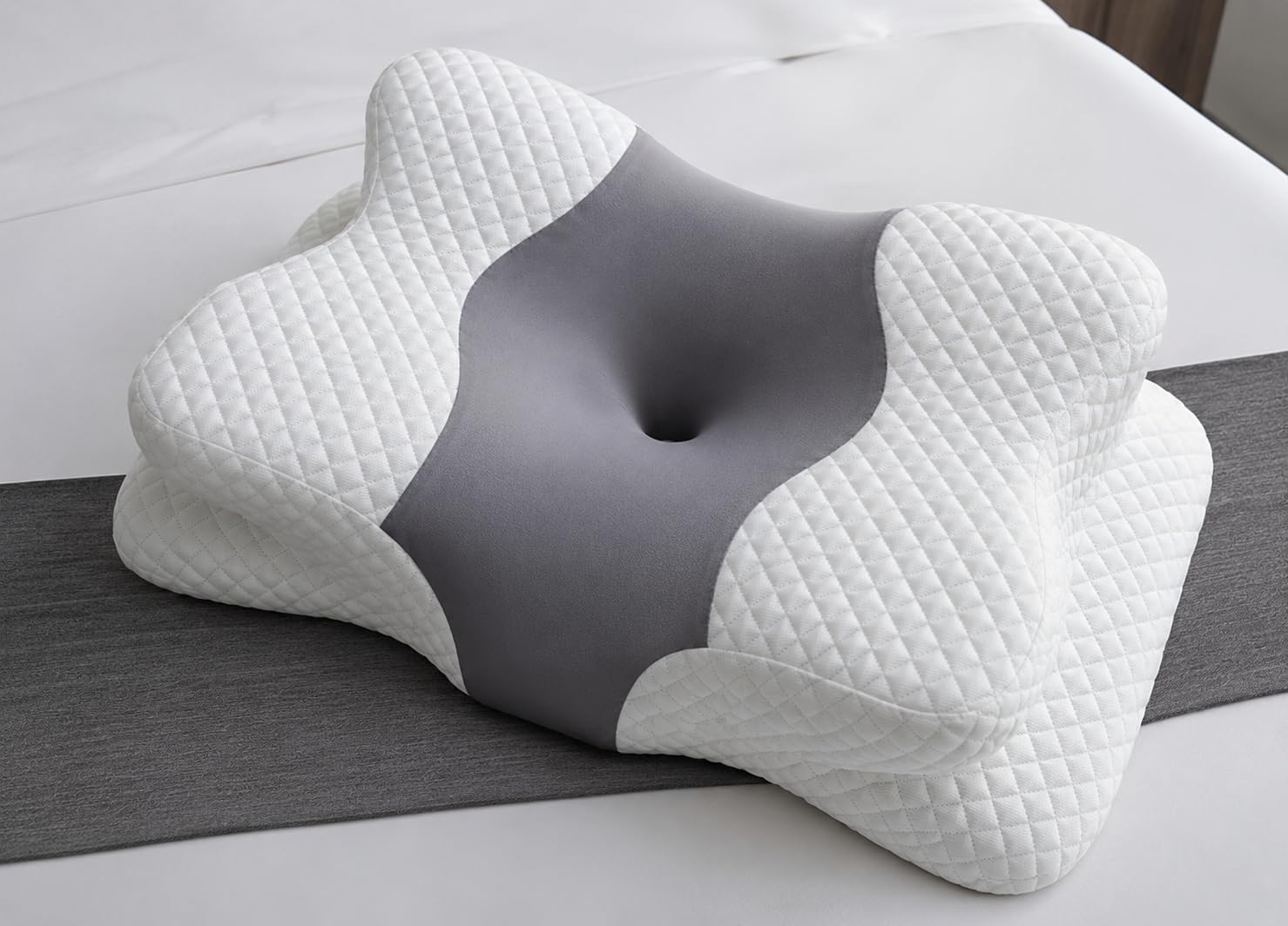Guanciale Cervicale Memory Foam Dragonfly 40x60 H13, Cuscino Ergonomico Sagomato per Collo e Spalle, Federa Jacquard Sfoderabile e Lavabile, Supporto Braccia e Testa, Made in Italy