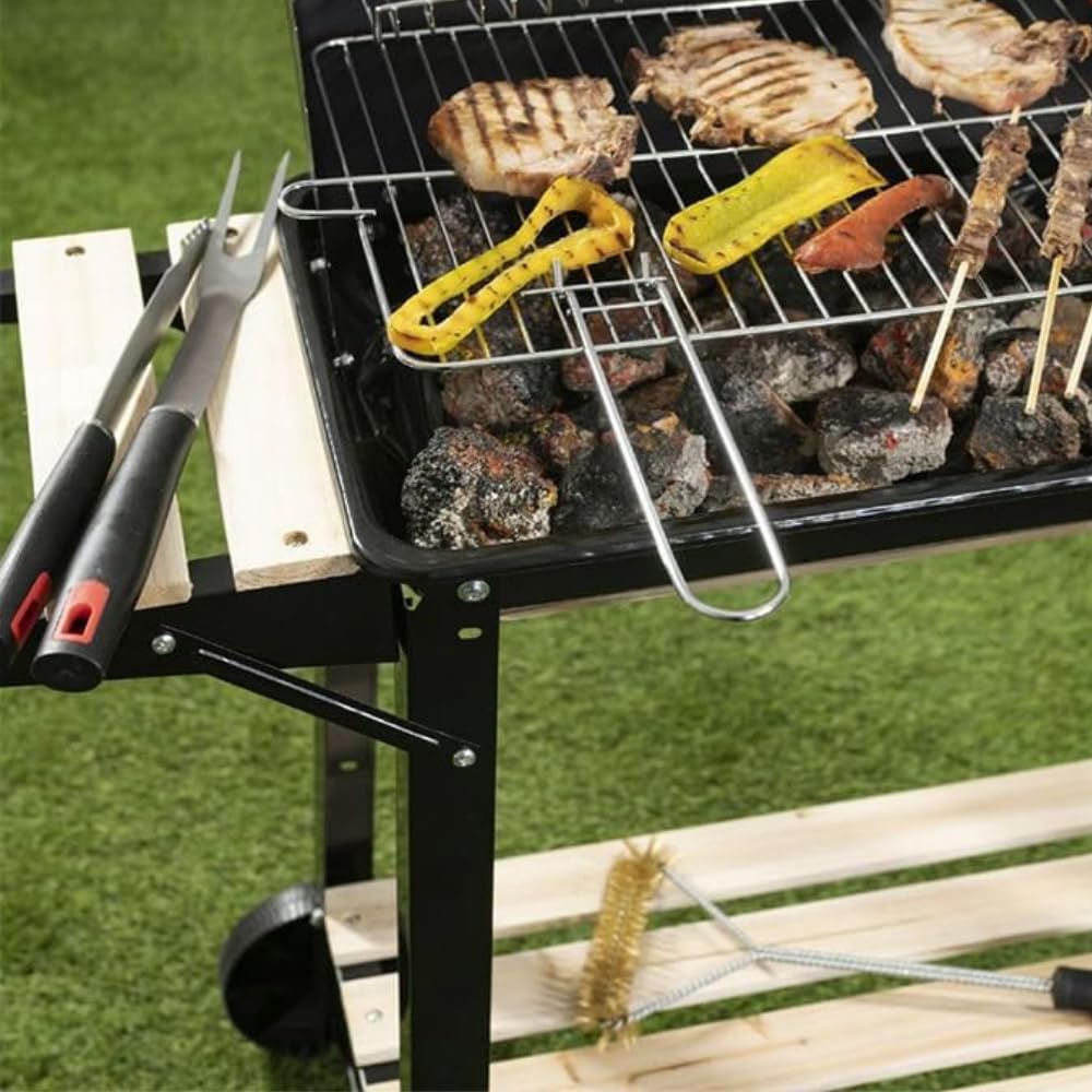 Virsus Barbecue a Carbonella in metallo, misura 53x33x85 cm, Grill portatile con 2 Ripiani in legno e griglia regolabile, Barbecue portatile con manico in legno e ruote per esterno 9754C