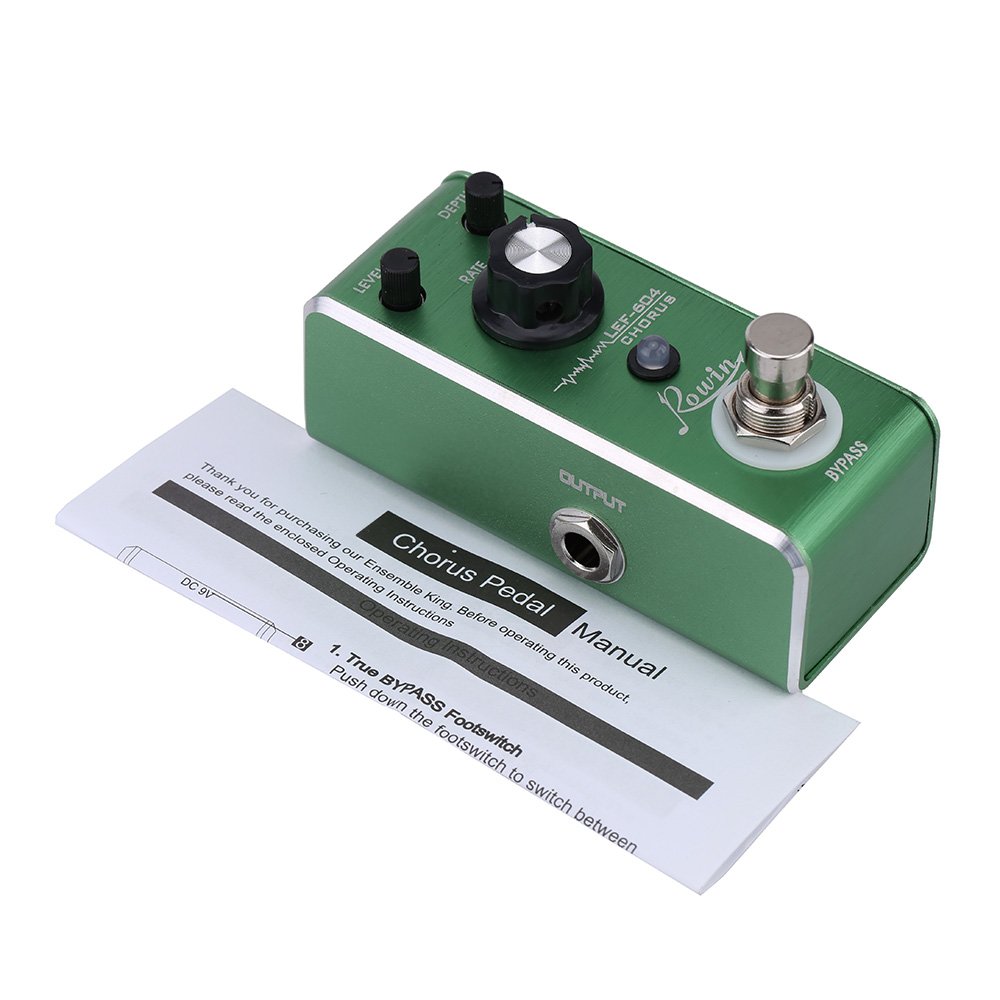 Pedale Effetto Coro Analogico per Chitarra Portatile con True Bypass Chassis in Lega di Alluminio Indicatore LED per Chitarristi Registrazione Pratica Esibizioni