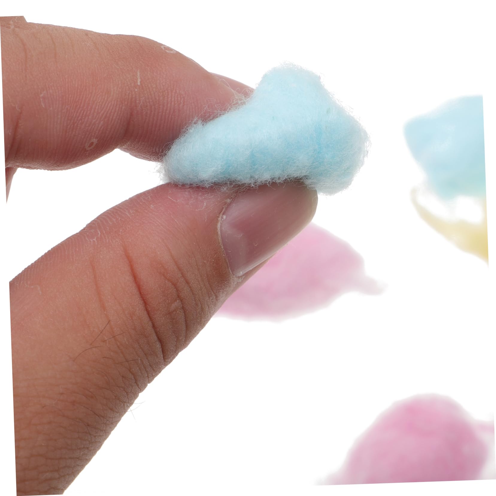 PACKOVE 500g Bunte Baumwoll Wattebällchen für Babys in Pink Gelb und Blau Weiche Wattebäusche zum Abschminken für Handarbeiten Leichte und Hygienische Reinigung