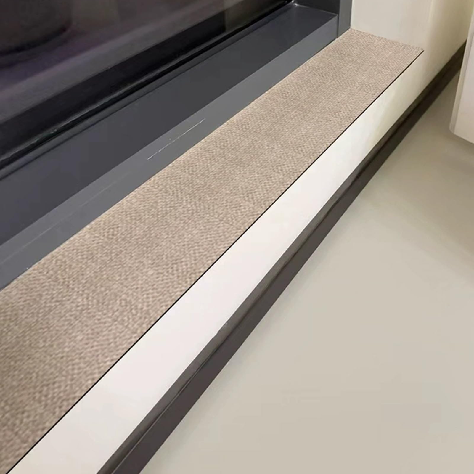 Wodoodporna Mata na Parapet, SkóRzana Osłona na Parapet