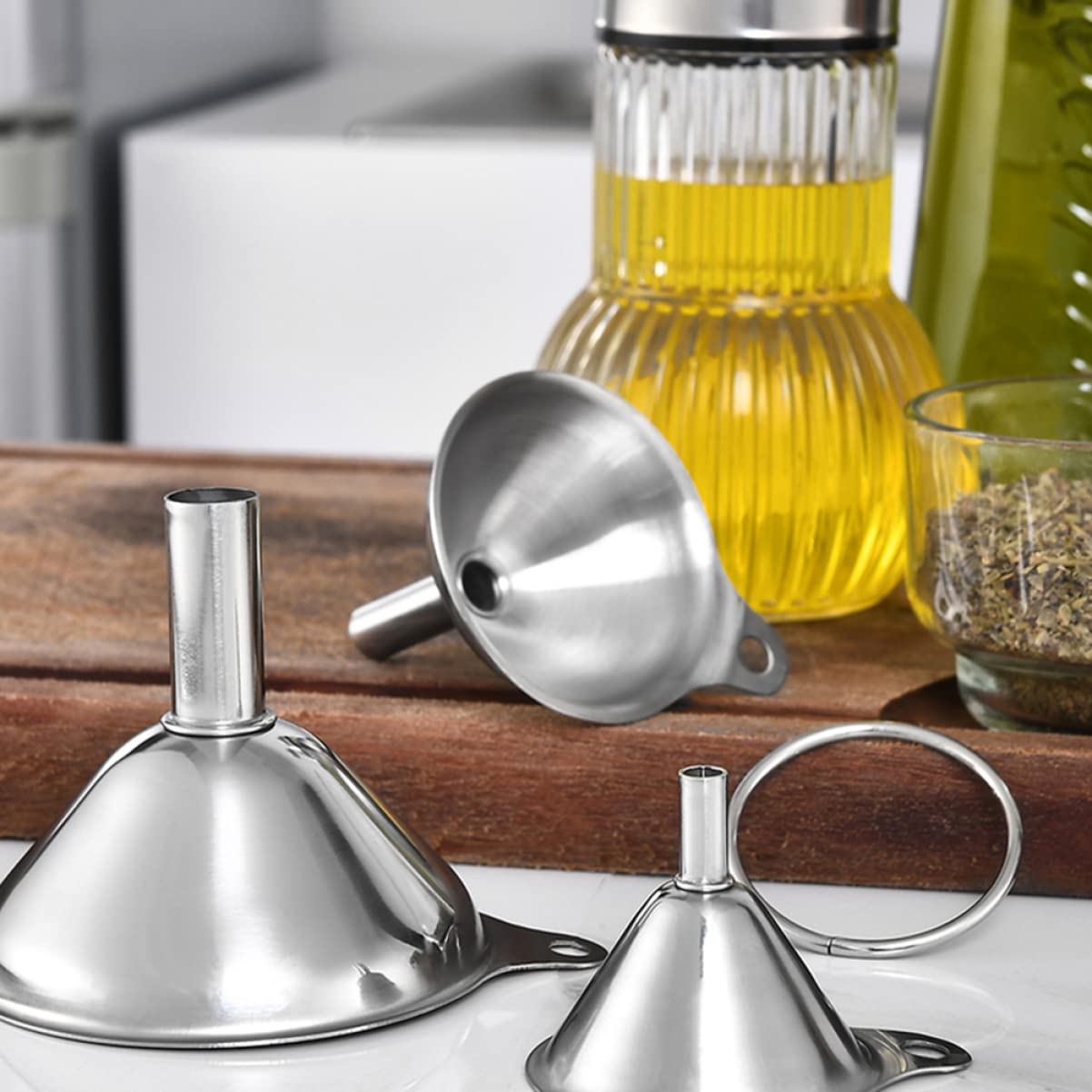 Ciieeo 4 Set Pz mini imbuto in metallo imbuti per cucina separatore di profumo imbuto da cucina per l'olio a bocca larga Acciaio inossidabile dell'olio