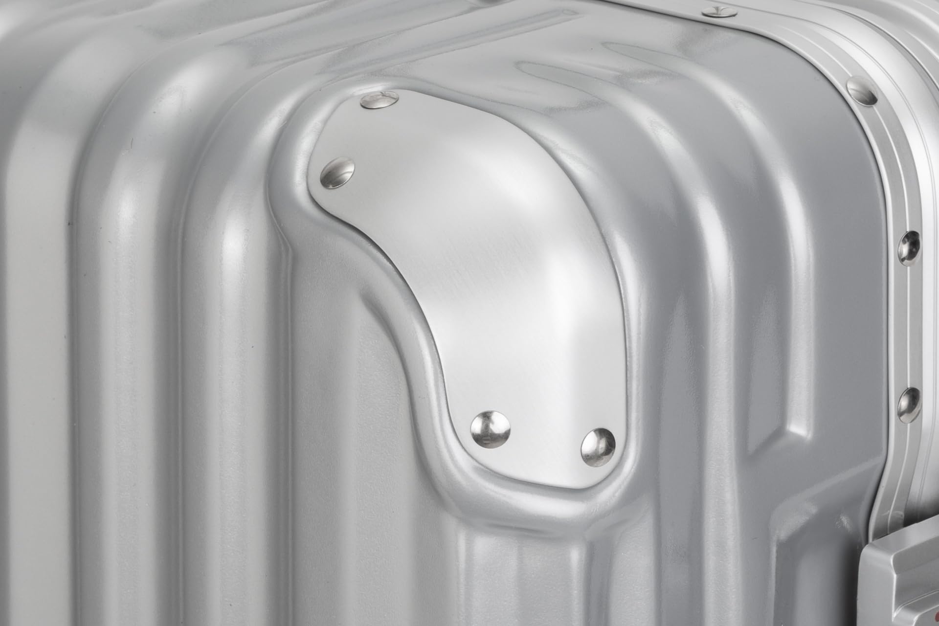 Travelhouse London Kofferset Silber S-55cm, L-75cm · Aluminium-Rahmen · Polykarbonat Hartschale · Handgepäckkoffer +Reisekoffer · Vol. S-44L · L-108L 4X Silent Move Doppelrollen 2X TSA Schloss