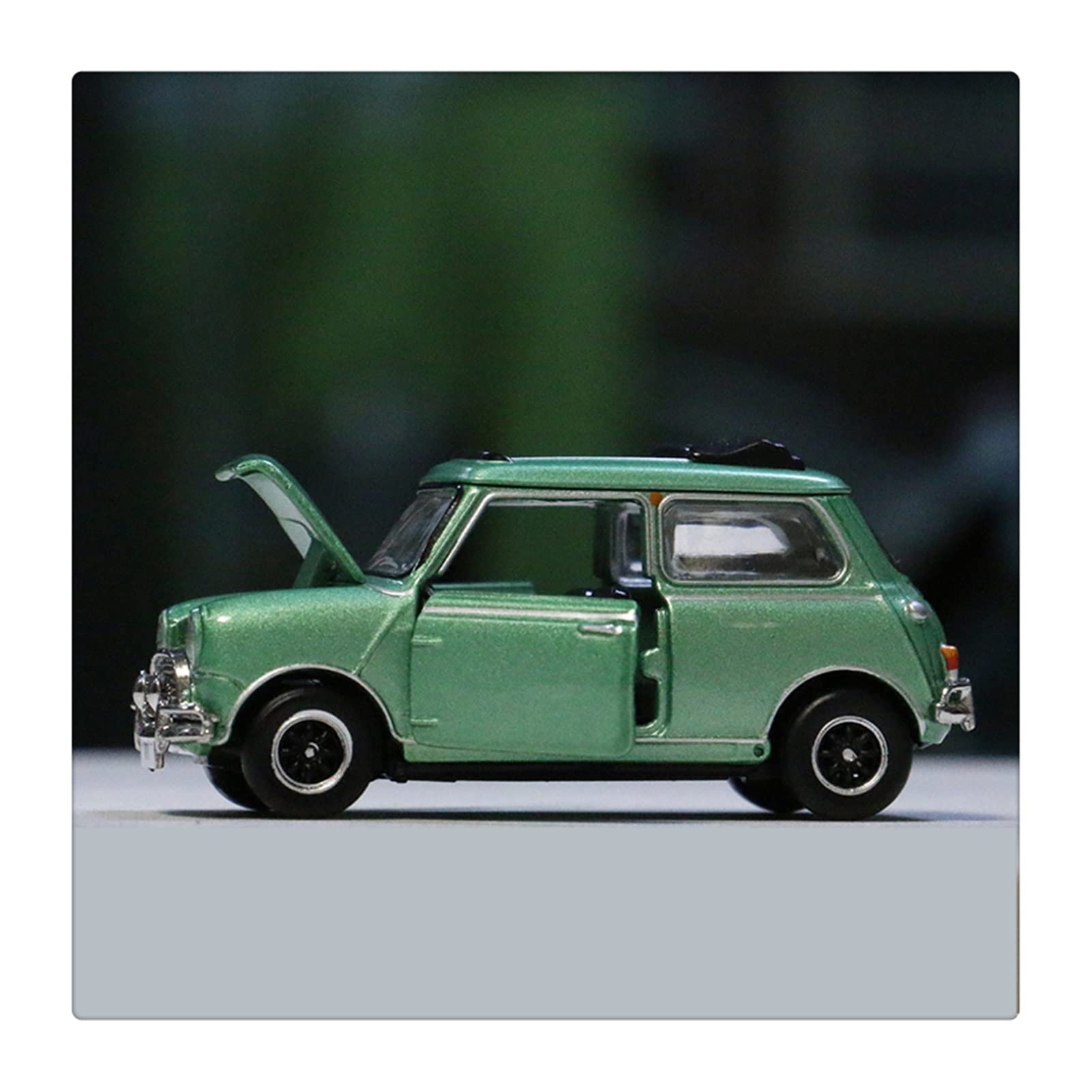 Veicoli a Motore in Scala 1/50 per Morris Mini MK 1 Statico in Metallo Pressofuso Modello di Auto d'Epoca Simulazione Ornamento da Collezione Modello di Auto Replica (Color : Green)