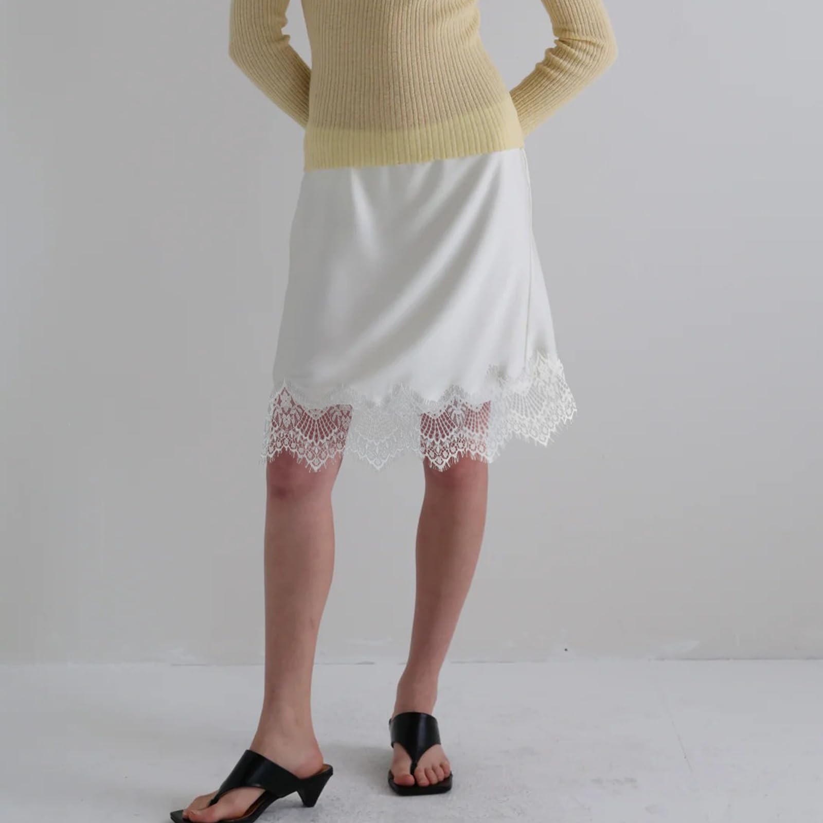Sexy Outfit Damen-Halbslip aus Satin mit Spitzenbesatz, elastischer Taille, kurzer Unterrock, Petticoat für Unterkleider, weicher Slip-Rock in den britischen Größen 6–24