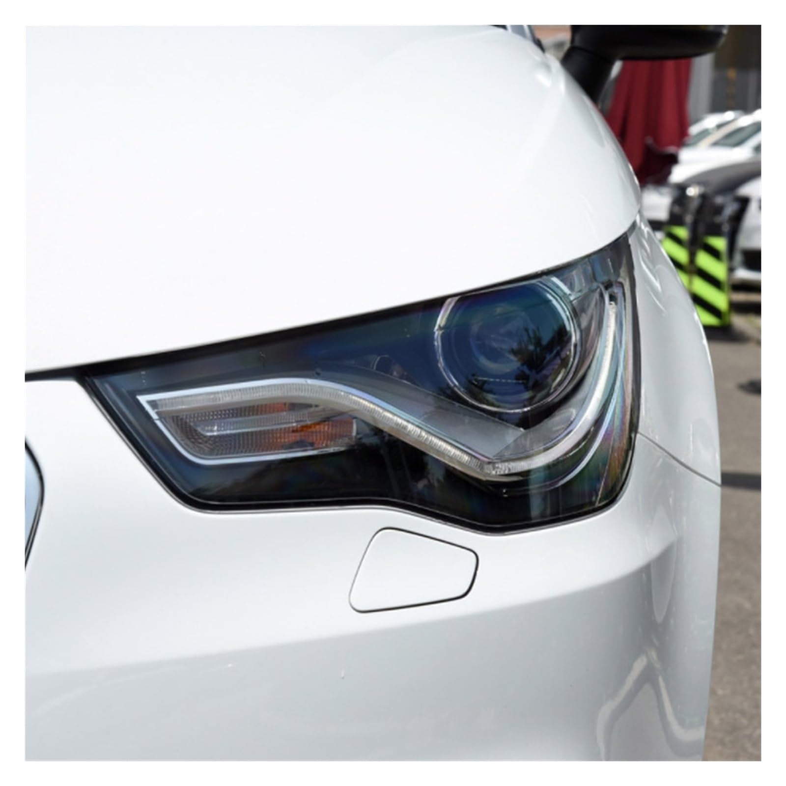 アウディ　A1 ヘッドライト左側 Audi AUDI（アウディ）ヘッドライト （左側）（純正品・新品）A1