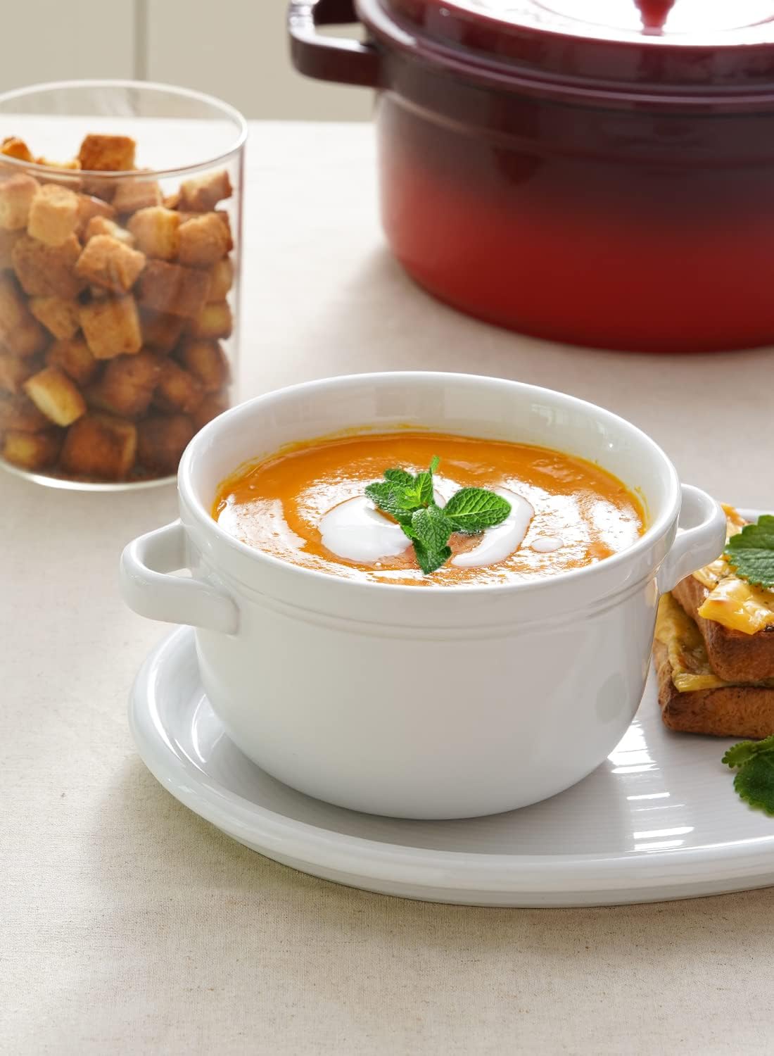 LE TAUCI Soup Bowls With Handles 28 oz, French Onion Soup Bowl for Chili, Beef Stew, Cereal, Ceramic Soup Crocks oven Safe, Microwave Dishwasher Safe - 5.5 inch, Set of 4, White