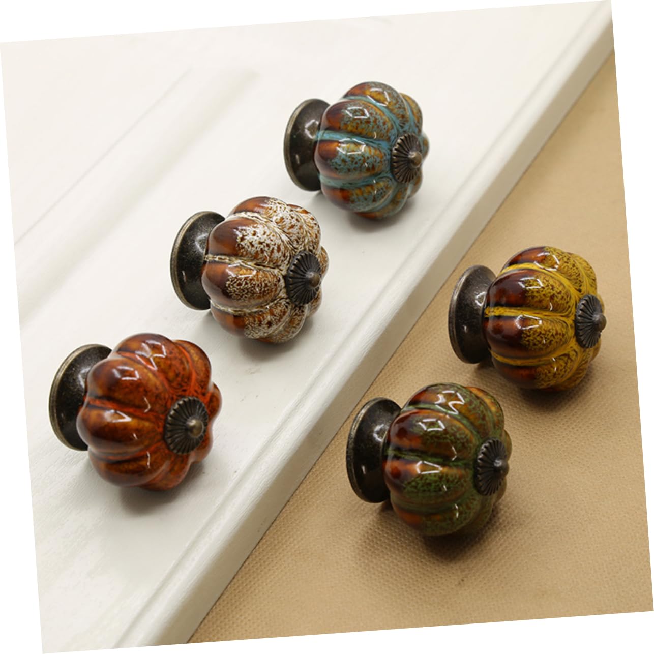 Pomelli per Mobili in Ceramica 6 Pezzi Design a Zucca Verde, Maniglie Tradizionali per Cassetti e Armadi, Maniglia Decorativa e Funzionale per Interni e Cucina