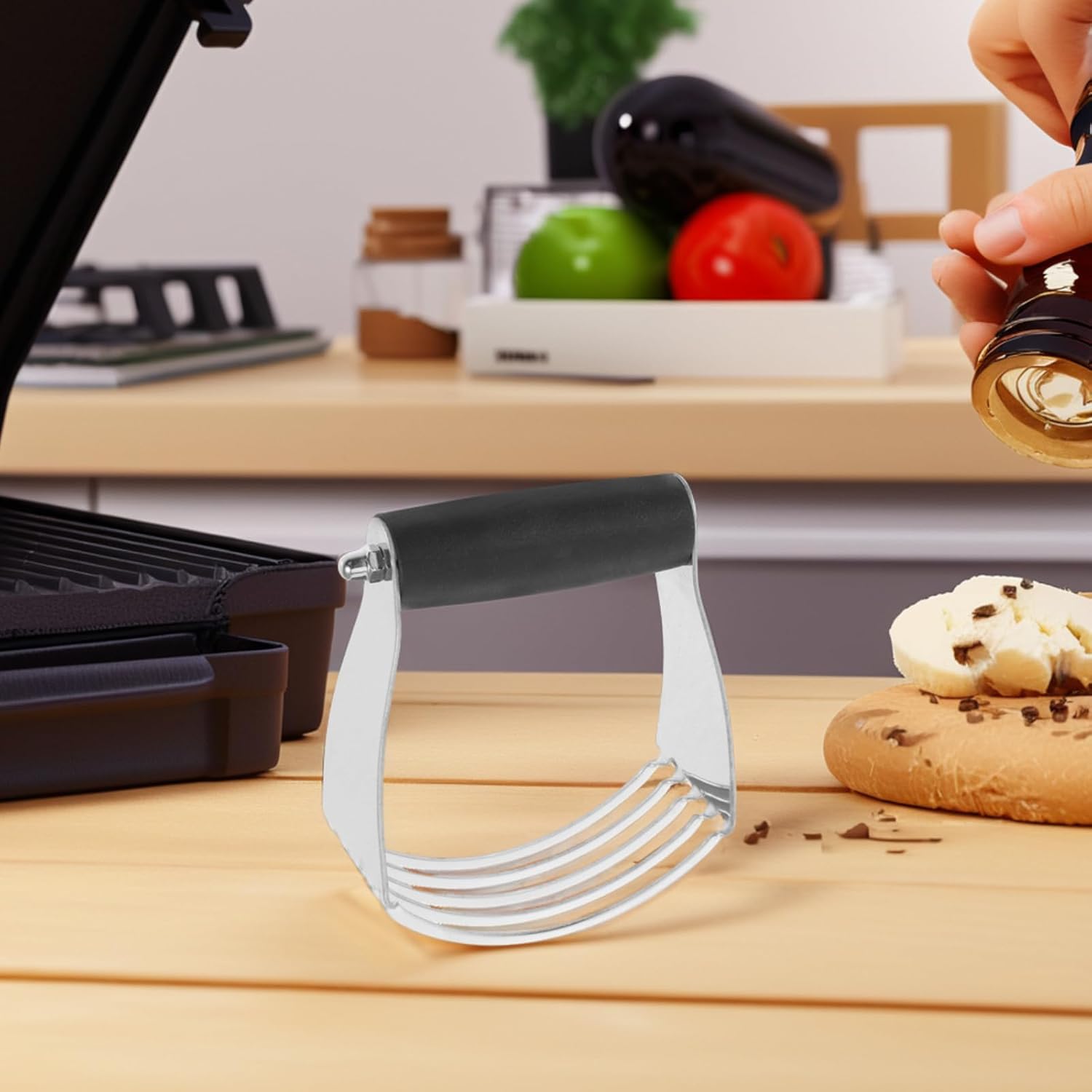 Stainless Steel Dough Blender with Blades and Built in Scraper