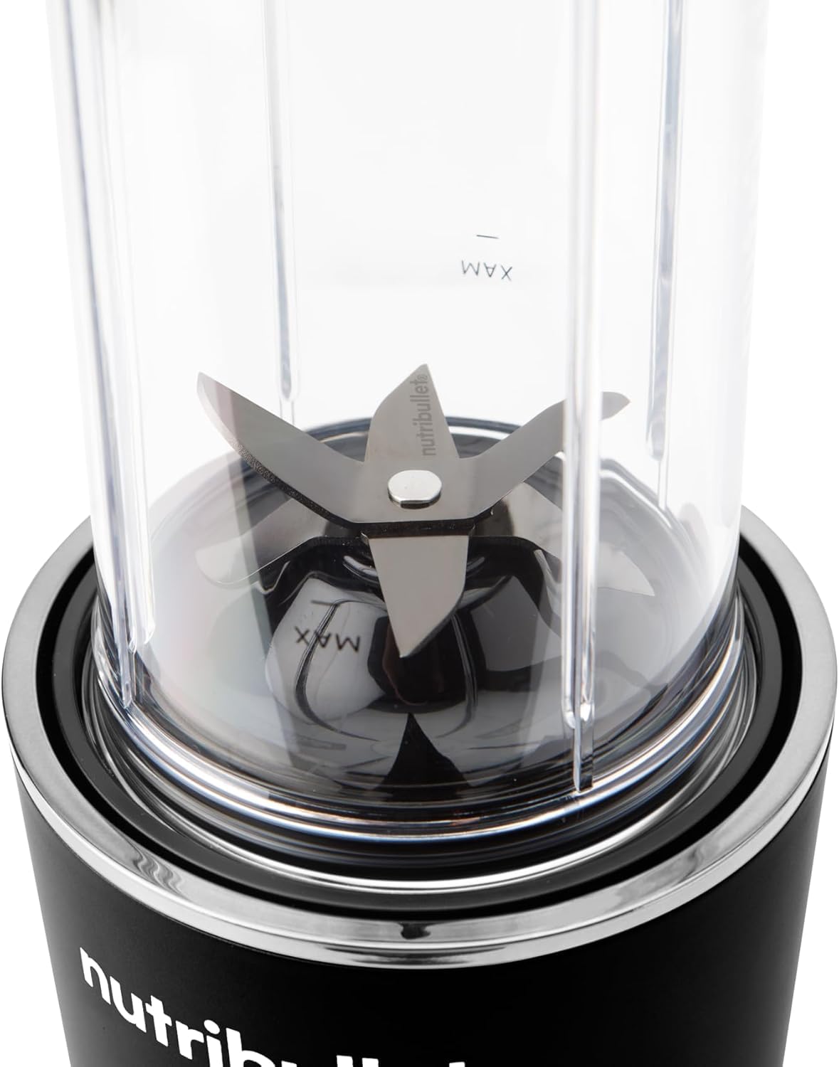nutribullet Ultra NB1206MB, Personal Blender, Lames en Acier Inoxydable, Blender à Smoothie, 2 Tasses en Tritan de 900ml et 700ml, 1200W, Noir mat